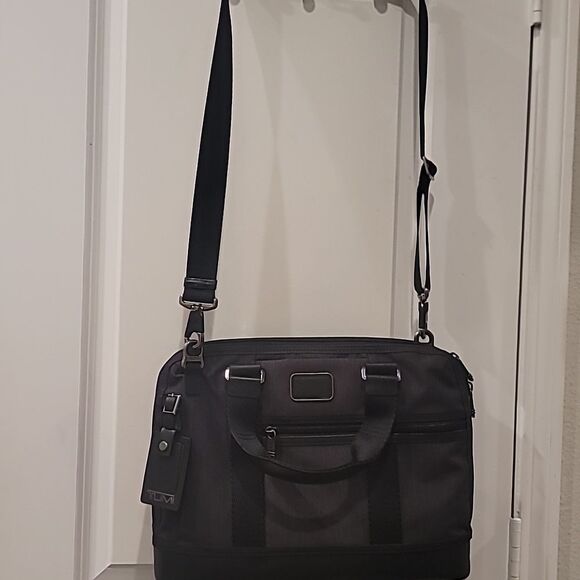 Tumi Wagner Compact Briefcase - Picture 12 of 12